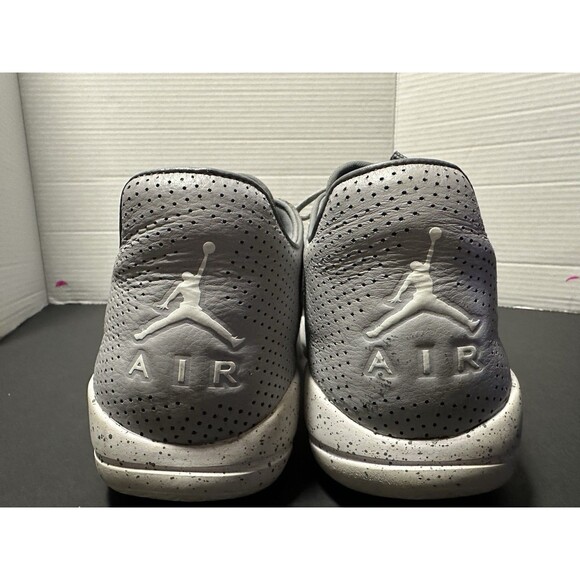 Nike Air Jordan Eclipse Gray Basketball Trainers Youth Size 12 - Picture 9 of 14